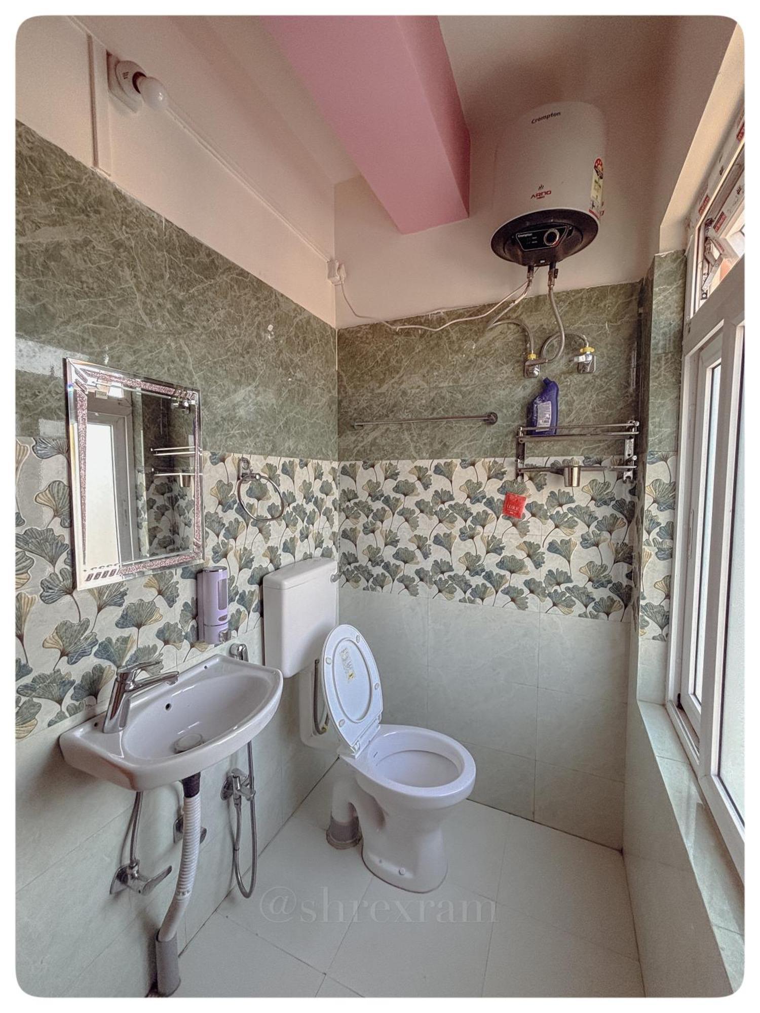 Stargaze Backpackers Shillong Hostel ภายนอก รูปภาพ