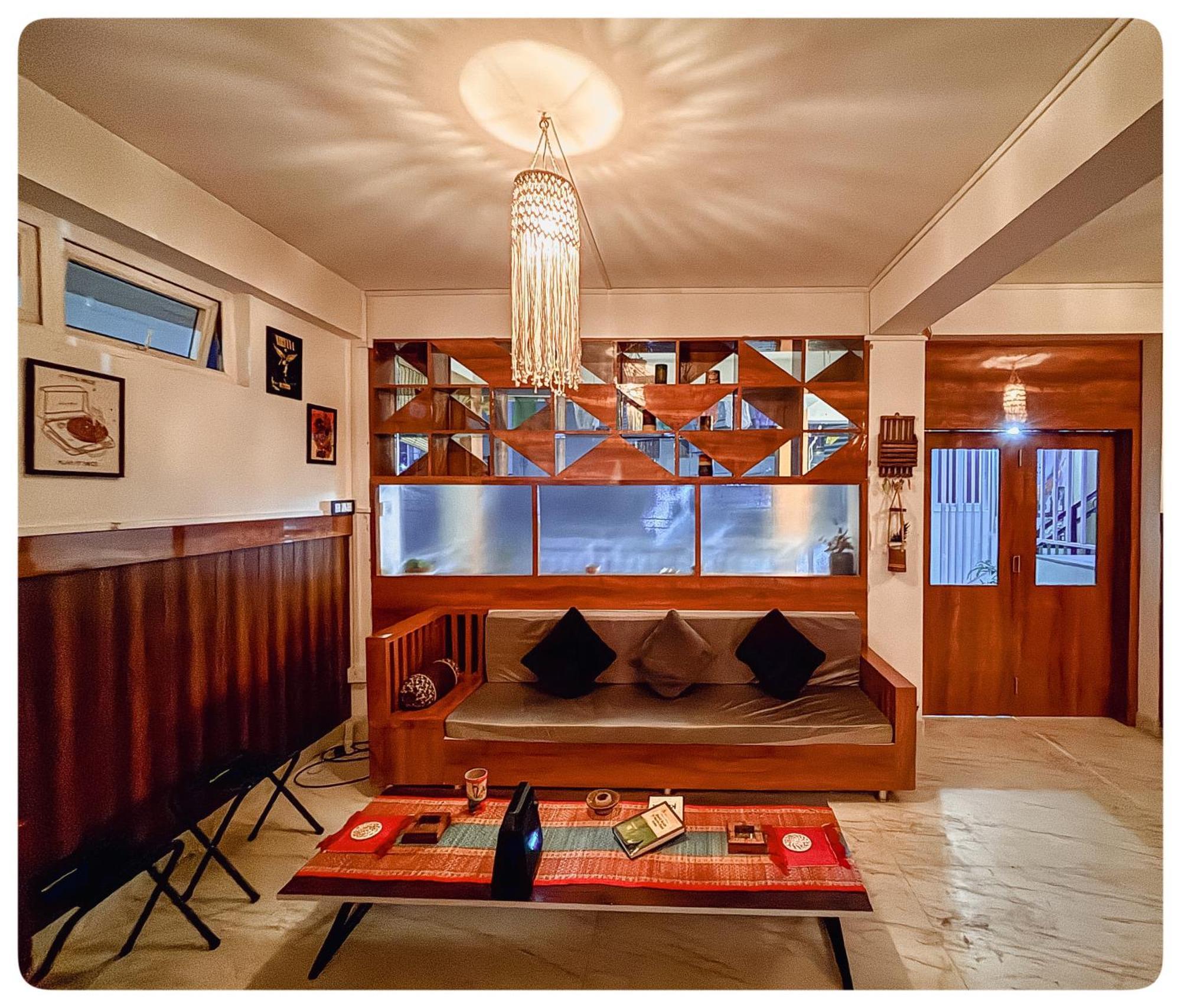 Stargaze Backpackers Shillong Hostel ภายนอก รูปภาพ